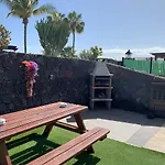 Basement Apartment Very Large Fantastic Location