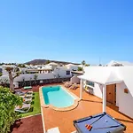 Villa Elly By Villa Plus