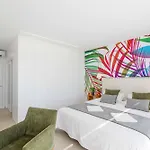 Marina Suite Villa Azul
