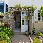 Casa Tuna