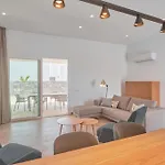 Blancazul Villa Anaisa, A