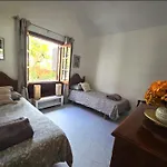 Casa Casablanca Carlos Park, Tranquil Yet Central Area 15 Minutes Walk To Town Centre