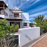 Casa Albi-Shared Pool