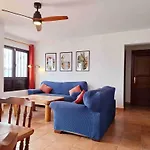 Villas With Private Pools - Just 7 Min Walk From Beach, Bars & Dining