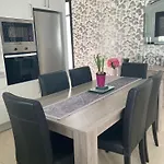 Villa Home Sweet Home By Mhousing