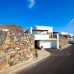 Villa Eva Exclusive 3 Bed Sea View