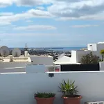 Las Buganvillas