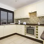 Casa Reina