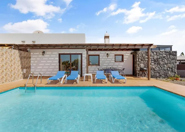 11B Villa La Isla