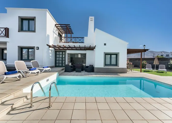 Ereza Villas Camelot
