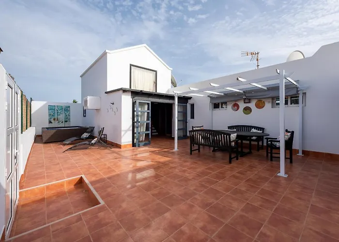 Villa Queen
