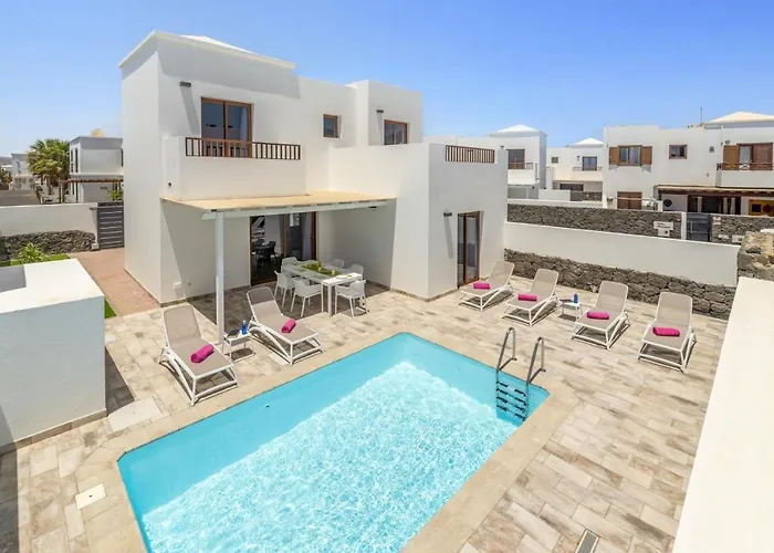 Villa Alicia By Villa Plus