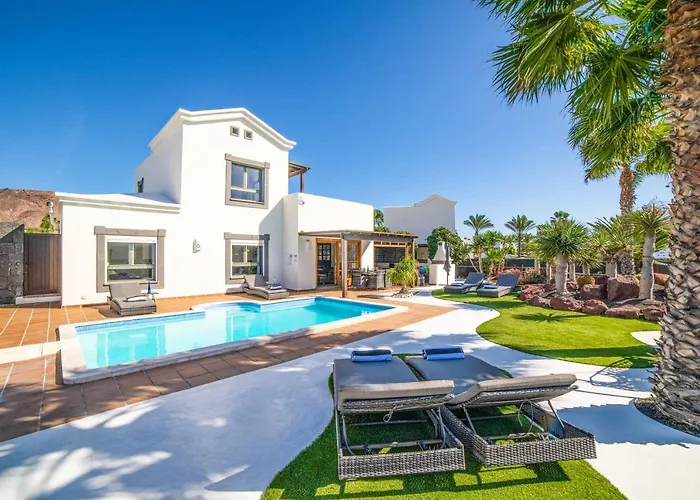 Villa Lucero