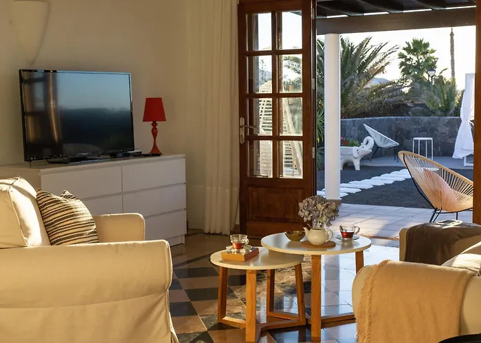 Villa Mo Luxury Heated Pool
