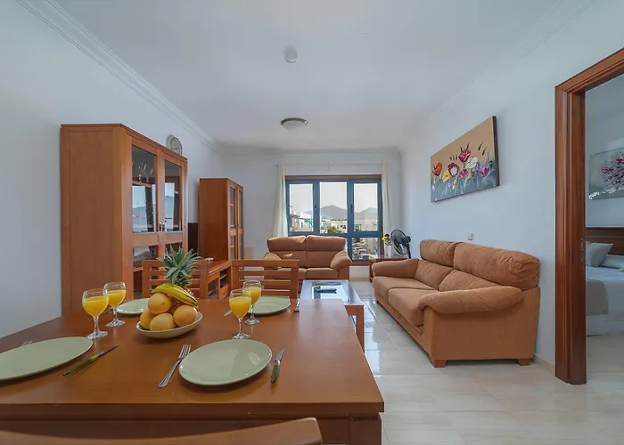 Mireya Apartment