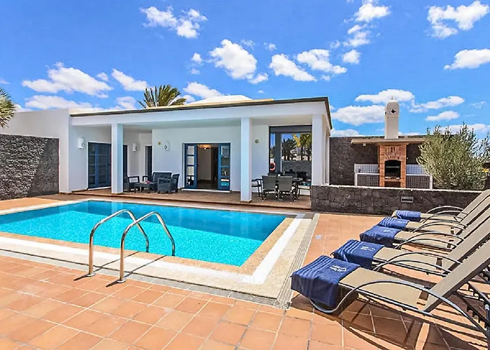 Awesome Home In Playa Blanca With Sauna