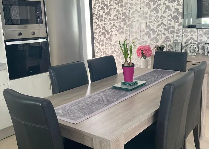 Villa Home Sweet Home By Mhousing
