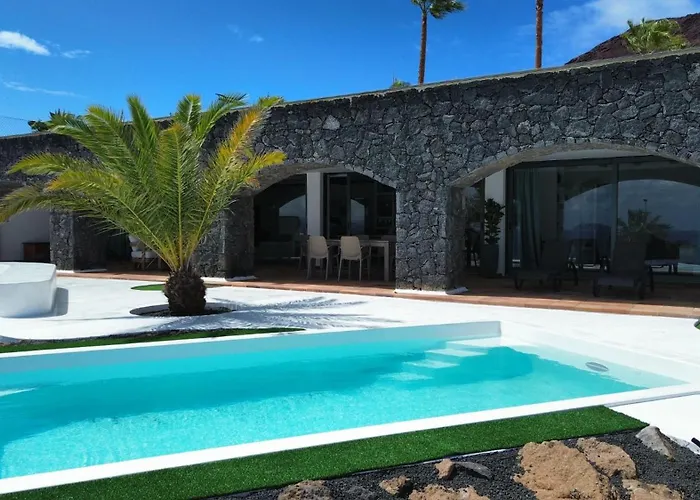 Villa Los Arcos, Piscina Privada Climatizada Y Jacuzzi Con Maravillosas Vistas Al Islote De Lobos