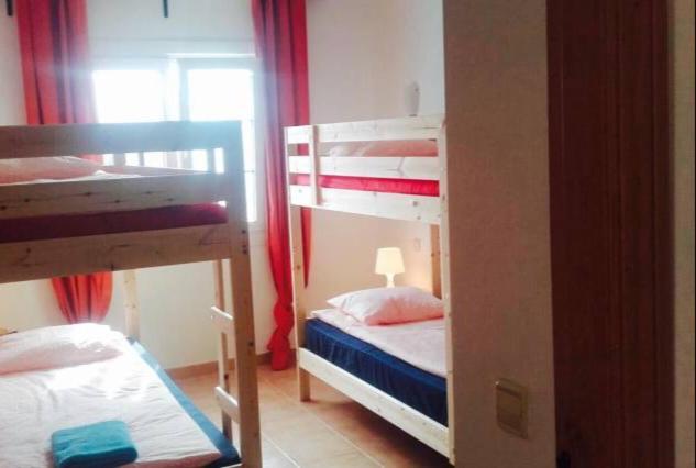 Backpackers Playa Blanca *