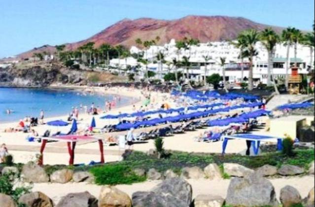 Bed & Breakfast Backpackers Playa Blanca *