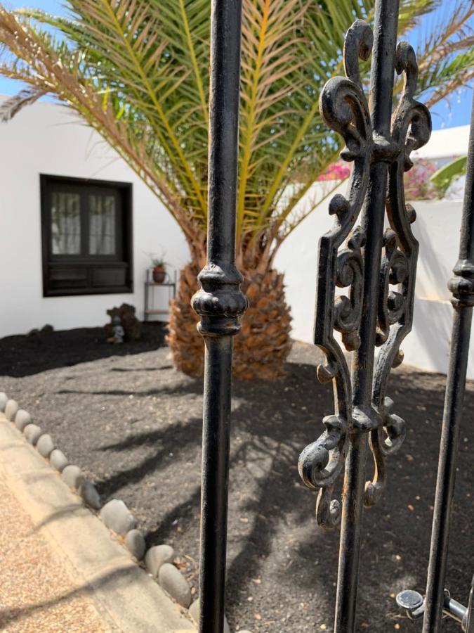 Villa Lovely Nico Playa Blanca, Hot Tub, Communal Pool Playa Blanca (Lanzarote)