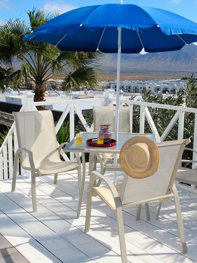 De La Vista * Playa Blanca (Lanzarote)