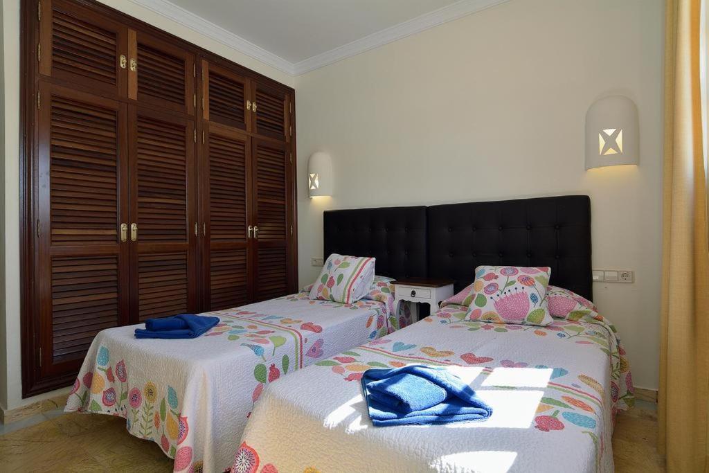 Private With Pool Faro Park Villa *