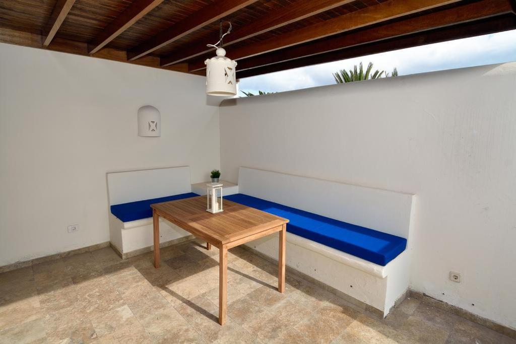 Private With Pool Faro Park Villa Playa Blanca (Lanzarote)