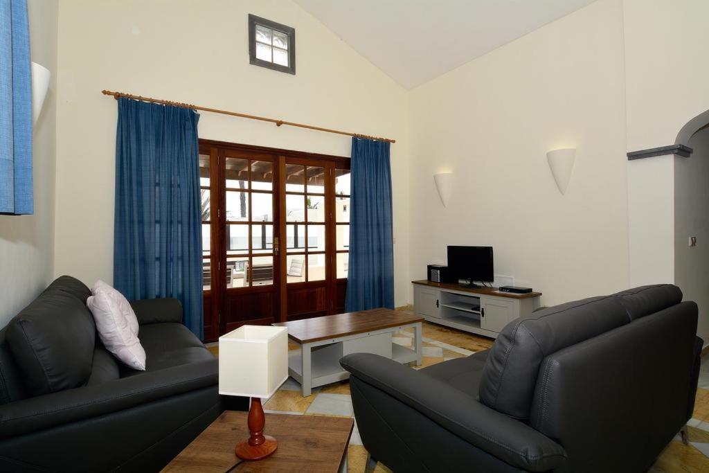 Private With Pool Faro Park *