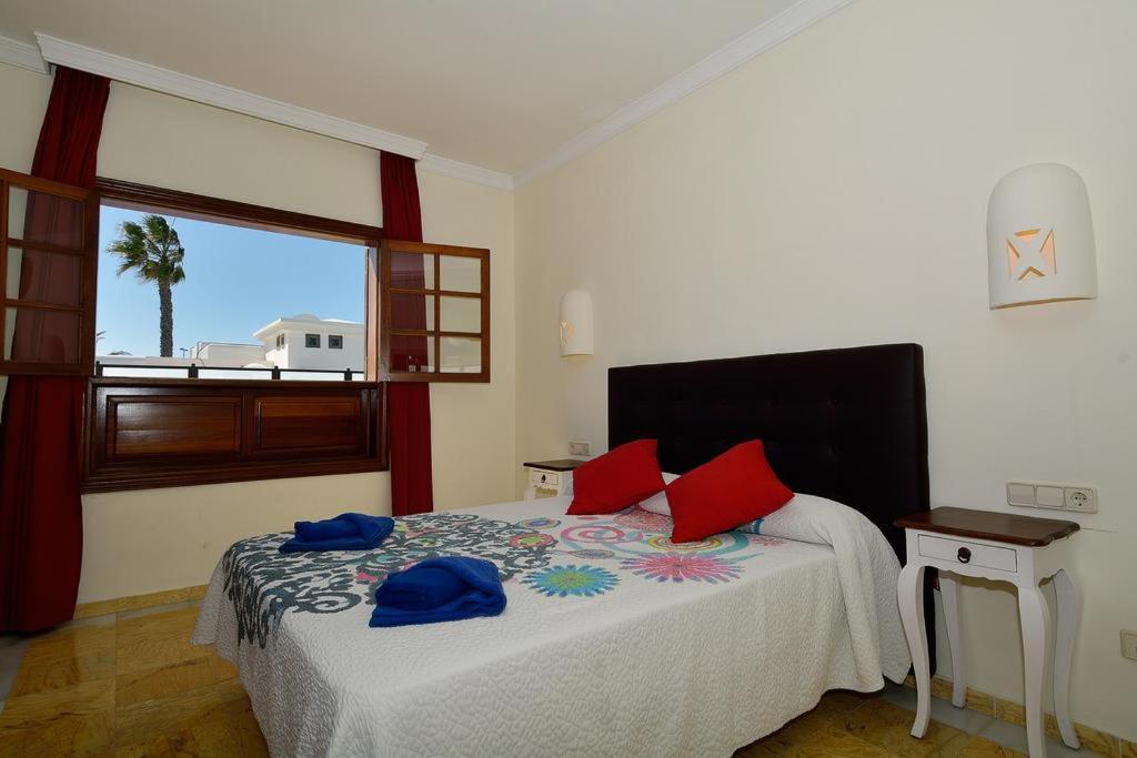 Private With Pool Faro Park Villa