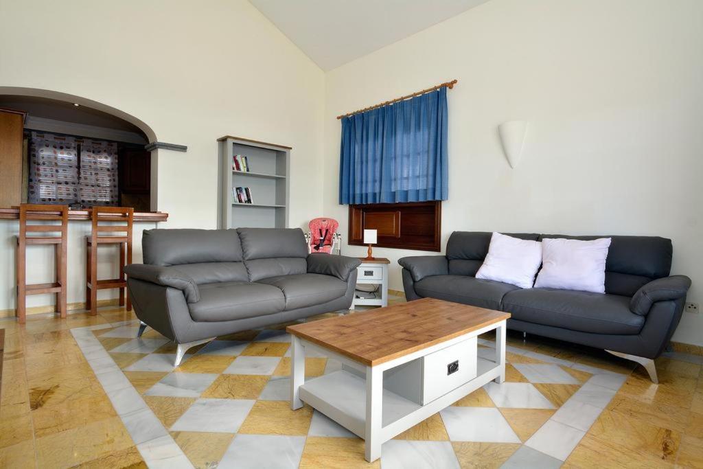 Private With Pool Faro Park Villa *