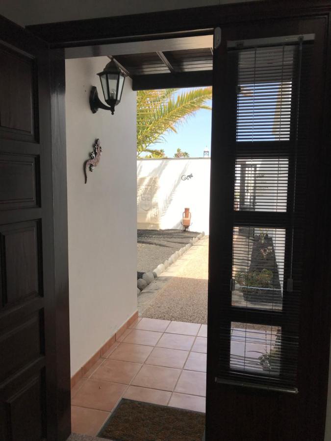 Villa Lovely Nico Playa Blanca, Hot Tub, Communal Pool Playa Blanca (Lanzarote)