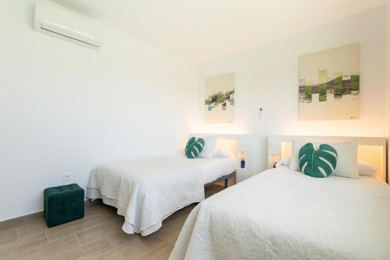 Villa Sea Breeze Lapa And Claca *