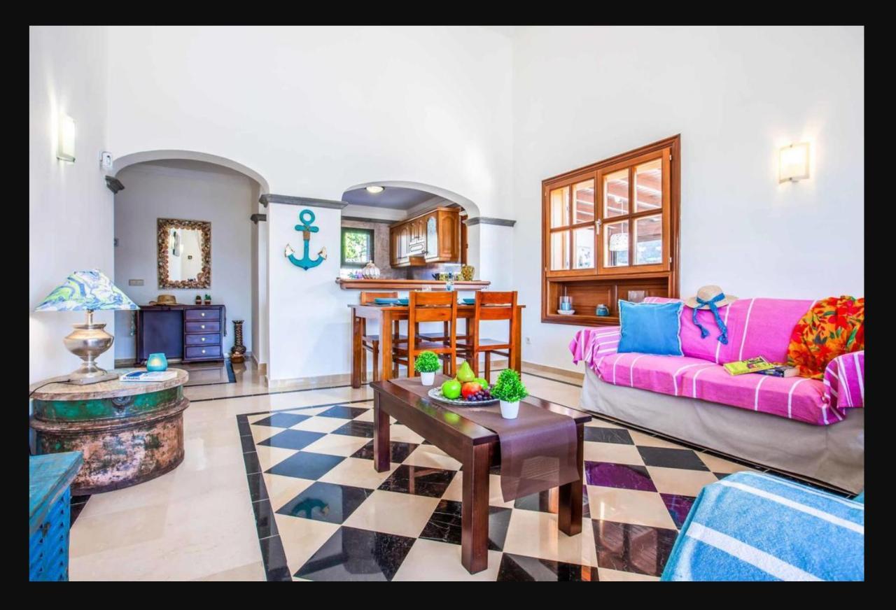 Residencial Los Alisios 56 Villa *