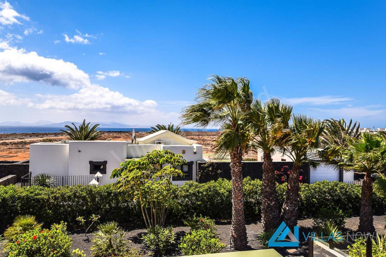 Henry - Lh187 By Now Ltd Playa Blanca (Lanzarote)
