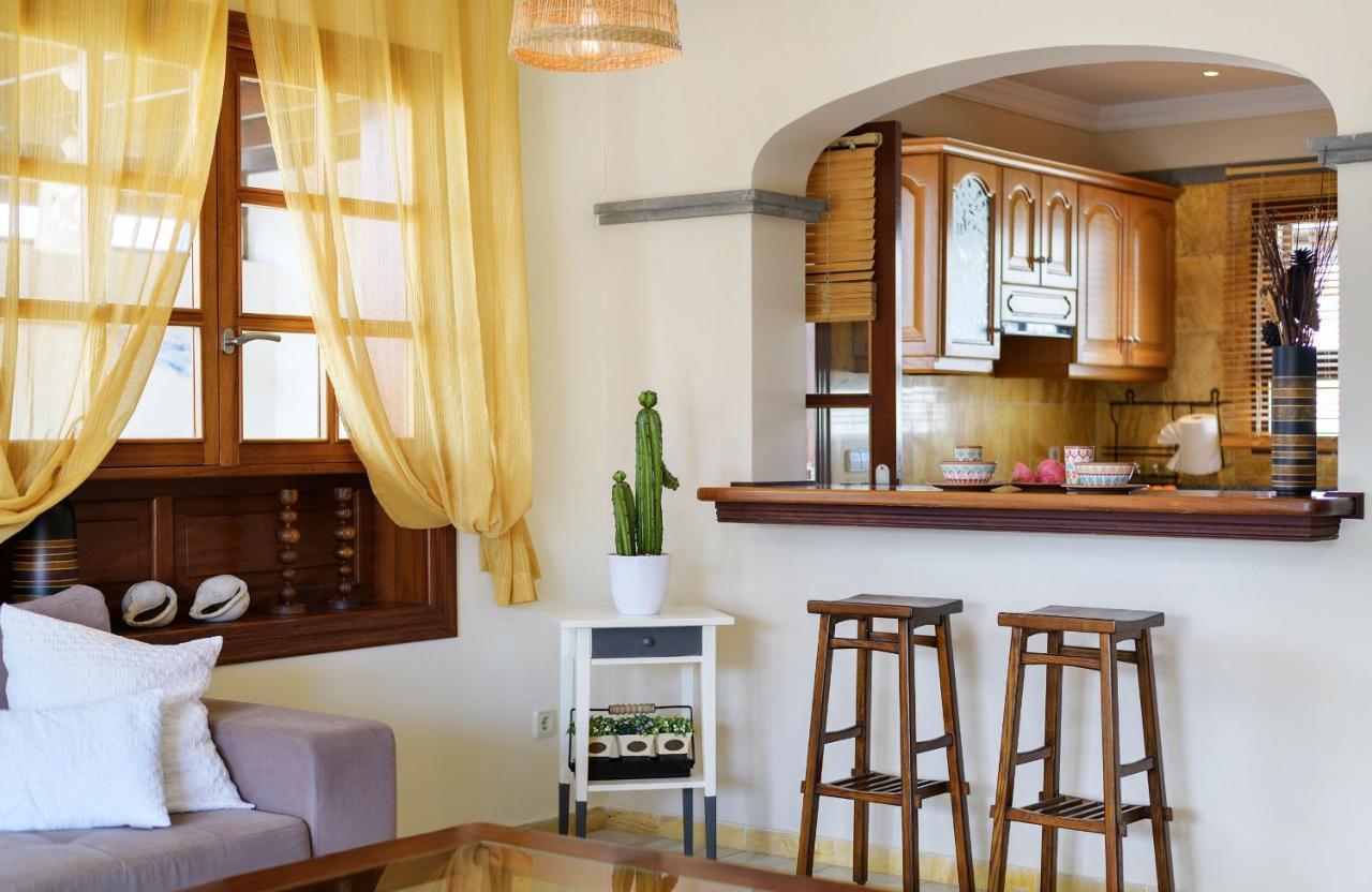 Casa La Goleta, Volcan Y Mar Holiday home
