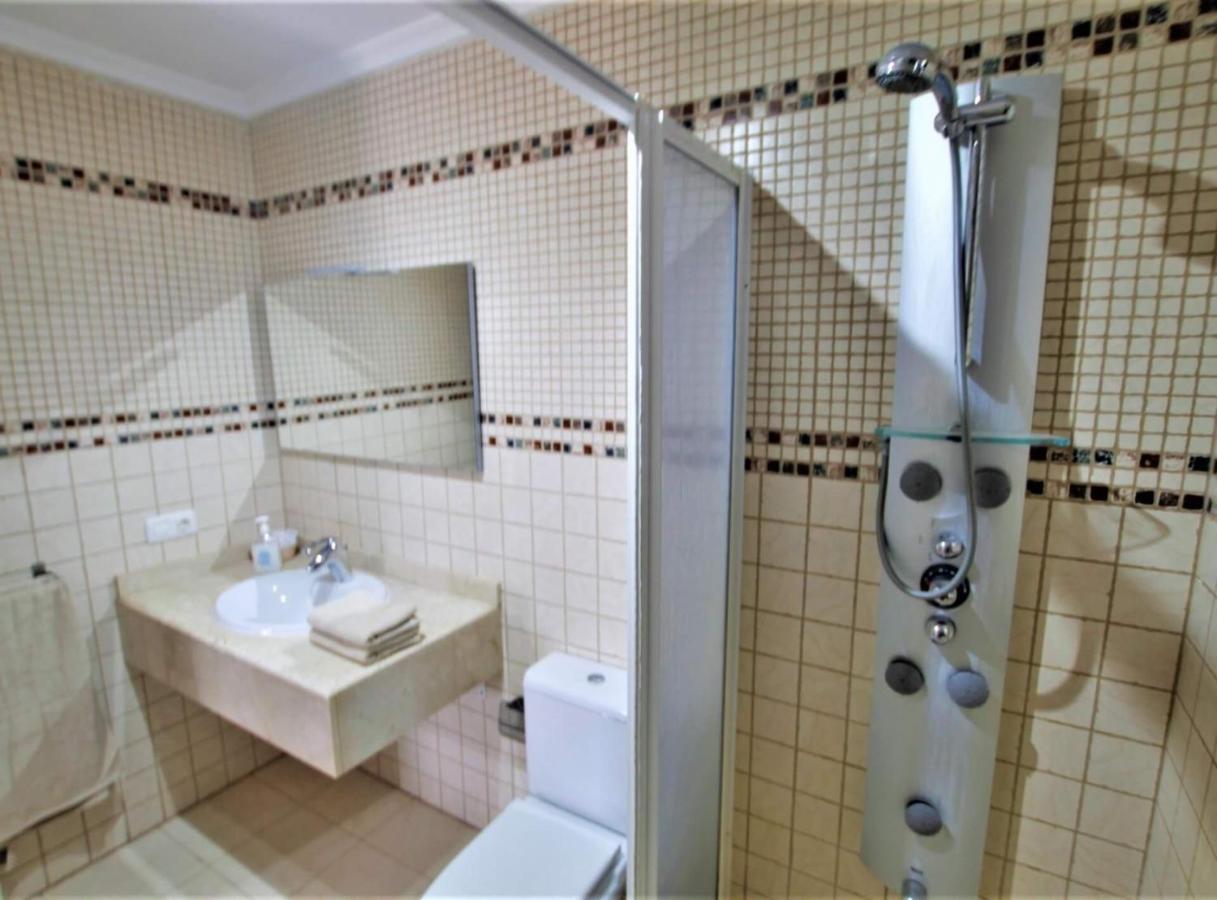 Casa Vacacional Con Piscina Climatizada El Cobre 22 *