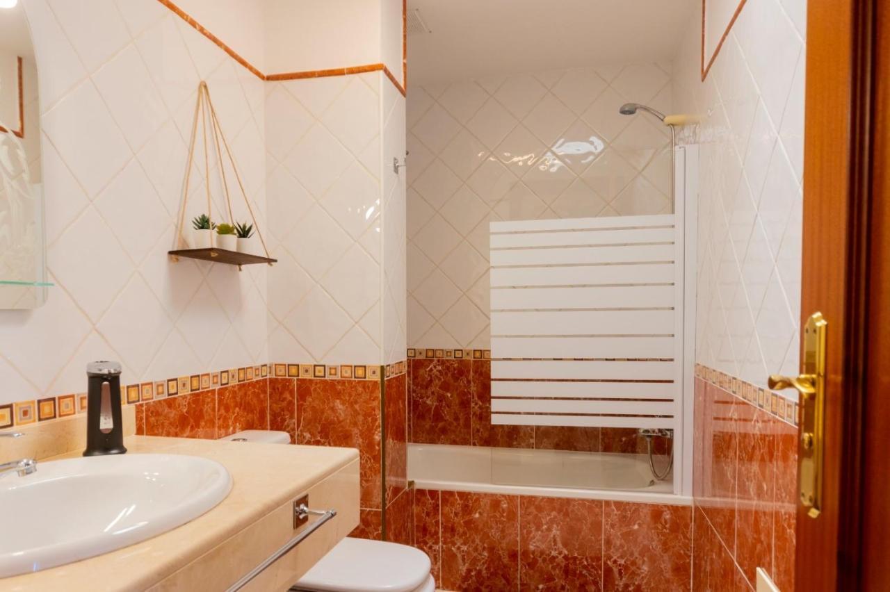 Ariome Villa *