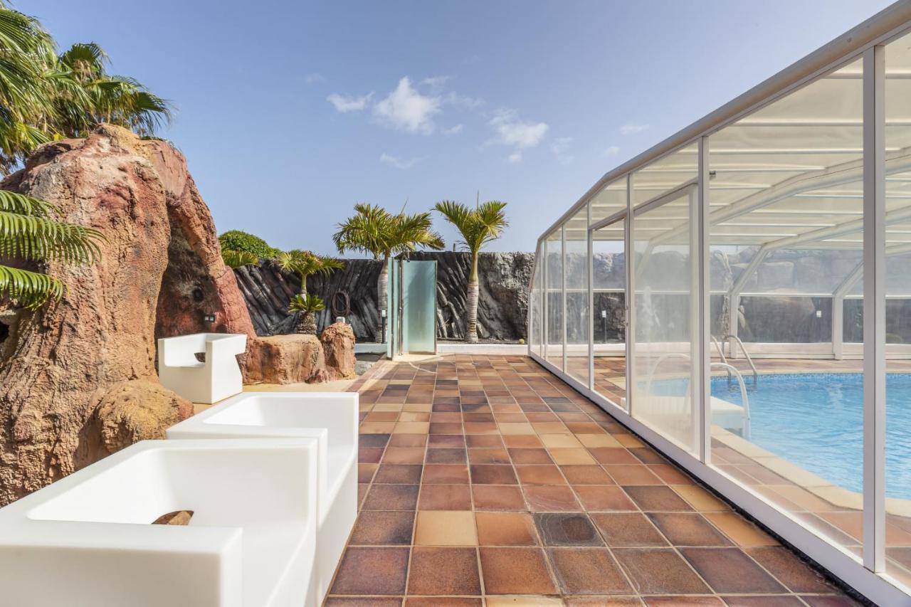 Olive Villa