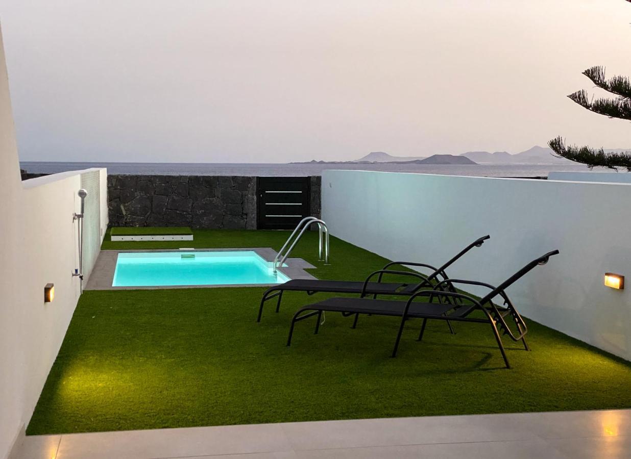 Marina Suites 8 *