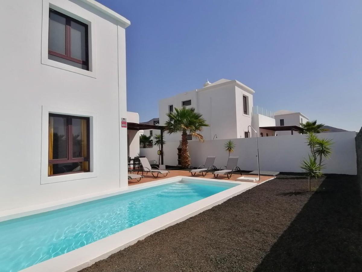 Bolboreta With Private Pool Villa