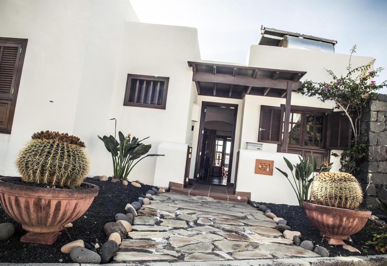 Faro Park With Private Pool Playa Blanca (Lanzarote)