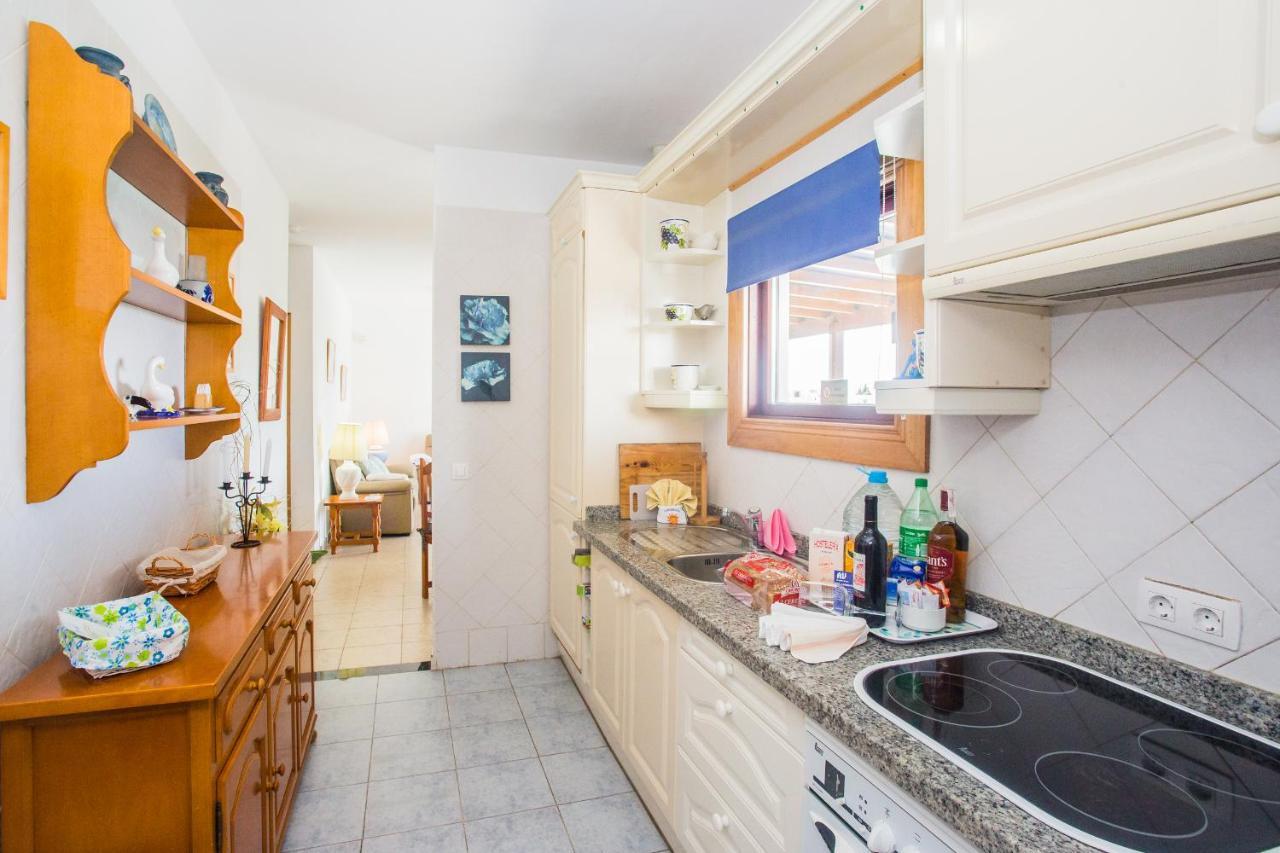 Villa Beautiful 2 Bed With Large Pool Casa Manana *
