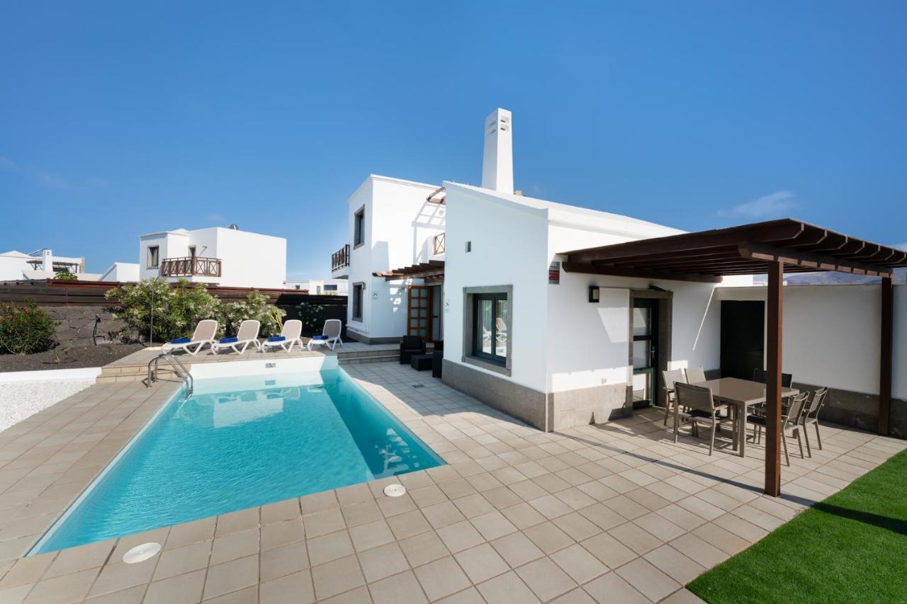 Ereza Villas Camelot *