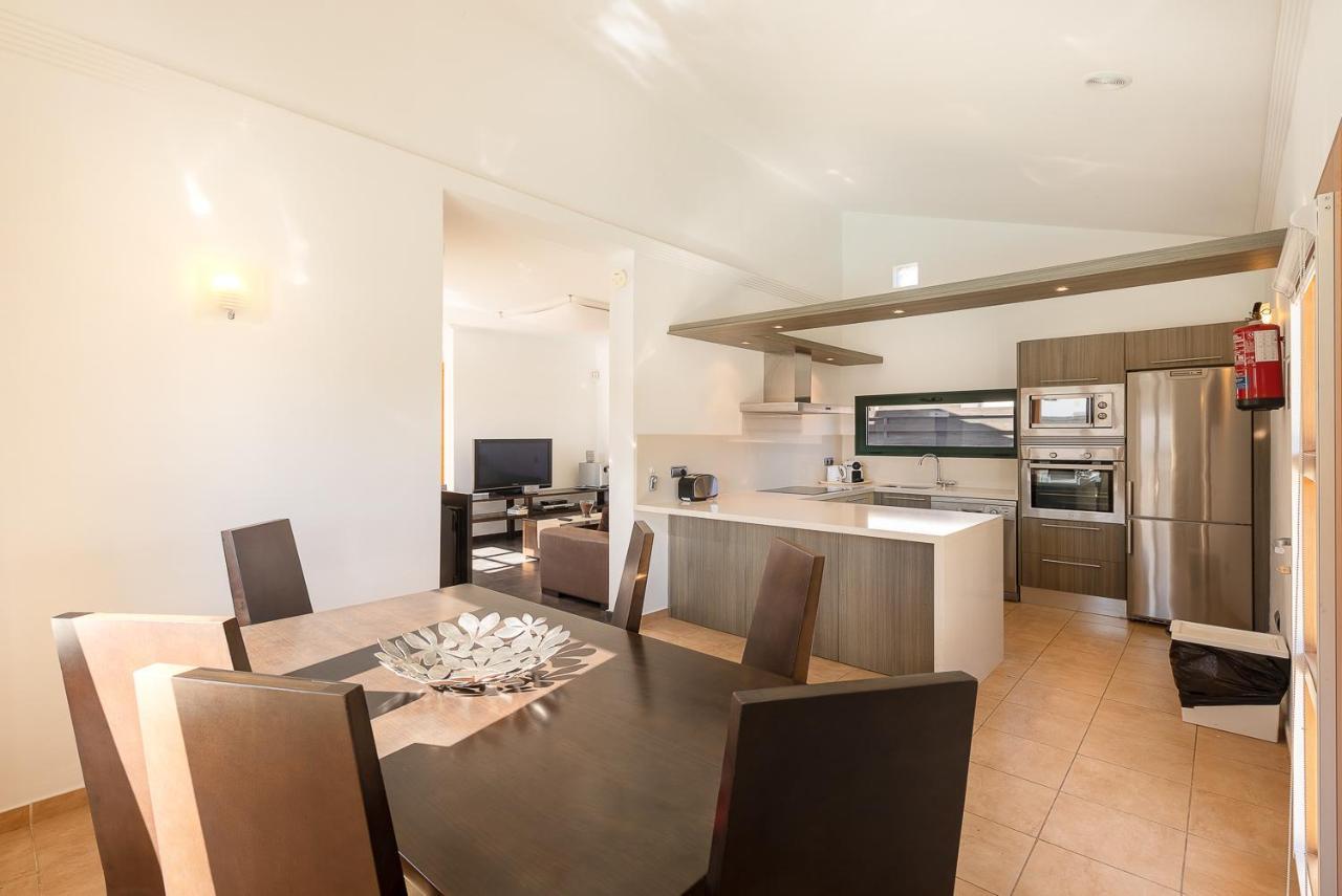 Villa Ereza Villas Camelot