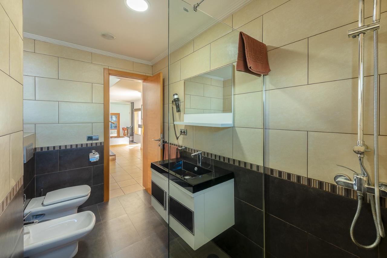 Villa Ereza Villas Camelot
