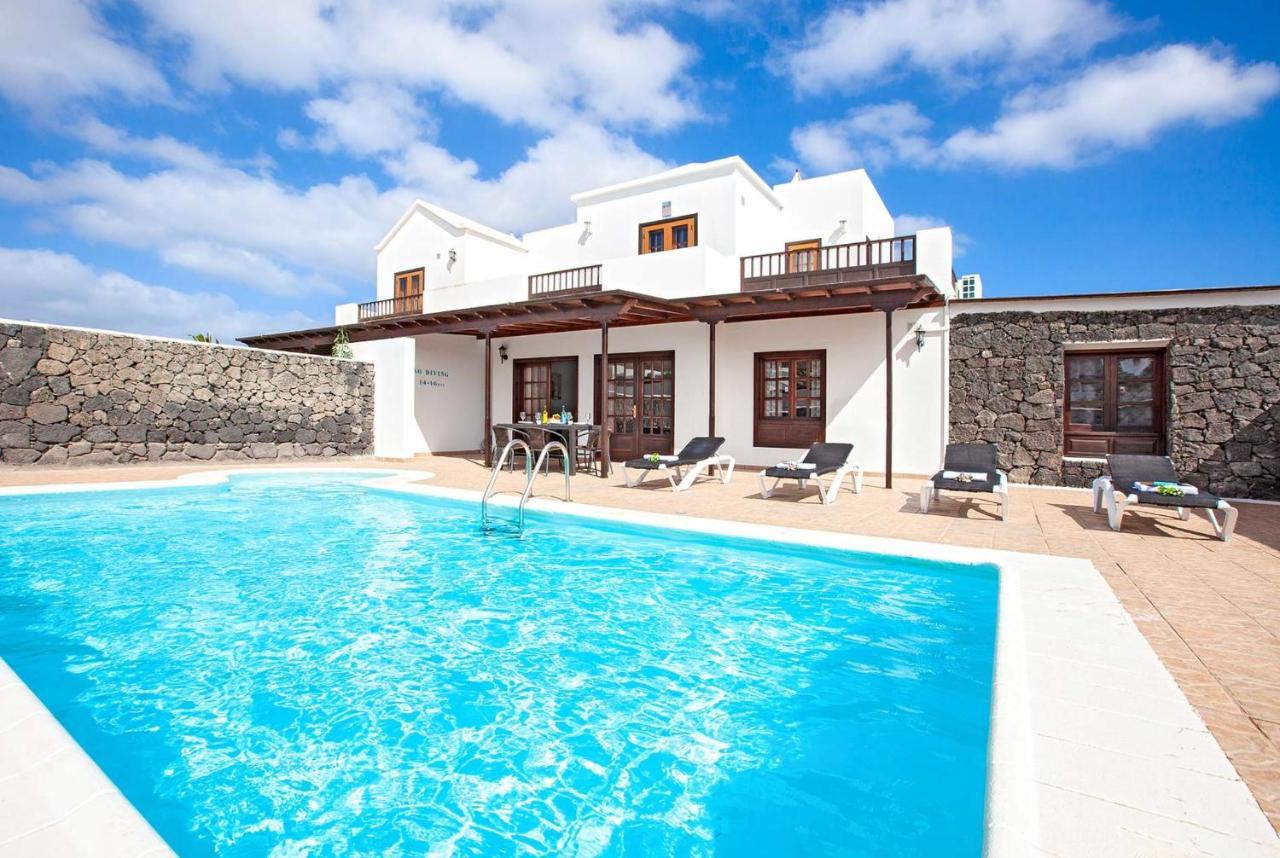 Salar Villa *