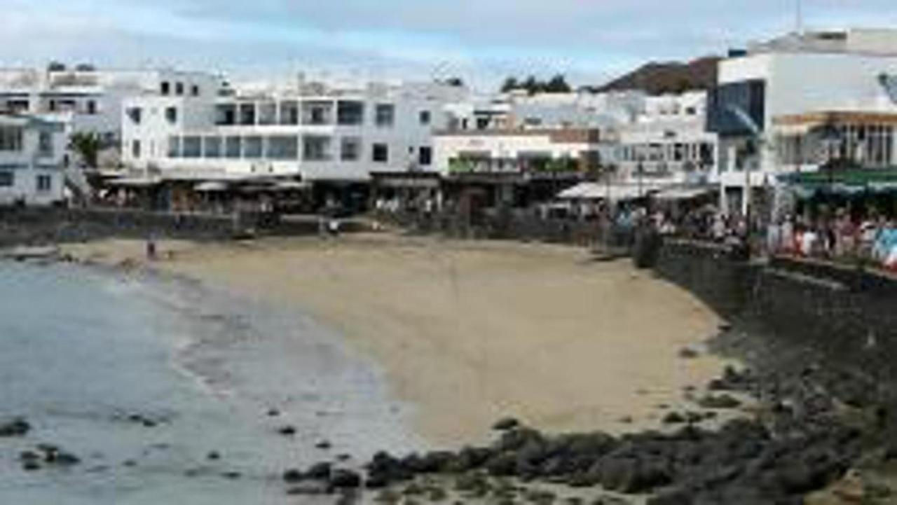 Basement Very Large Fantastic Location * Playa Blanca (Lanzarote)