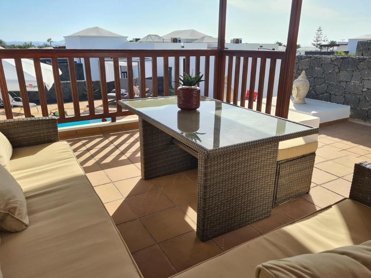 Luxury 4-bedroom With Heated Pool + Sea View