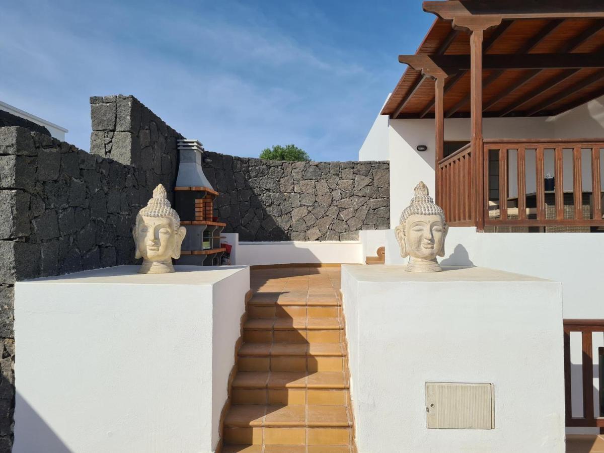 Luxury 4-bedroom With Heated Pool + Sea View *